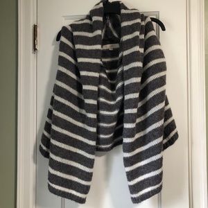 Grey and Cream Loft Shawl Vest - XS/Small